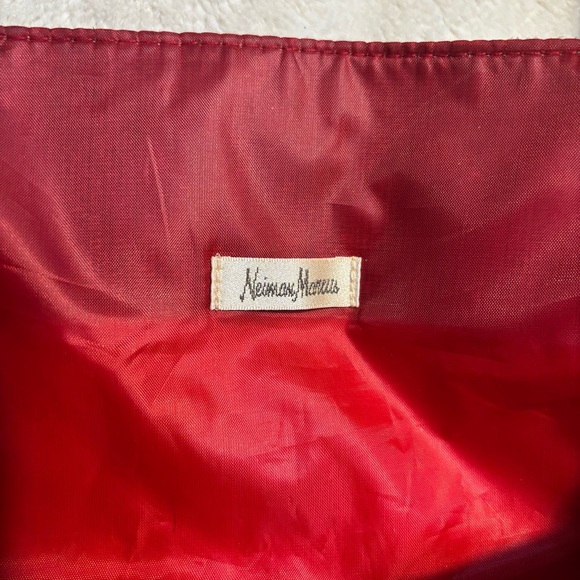 Neiman Marcus Tote Microfiber Suede Tan Brown Leopard Print Brown Handles Red - Picture 11 of 16